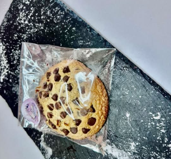 Chocolate Chip Cookie